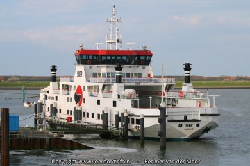 Het MS Sier bij de veerdam van Ameland, in 2008 Het MS Sier bij de veerdam van Ameland, in 2008