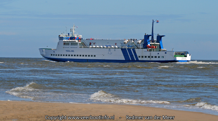 MS Midsland bij Vlieland (archieffoto)